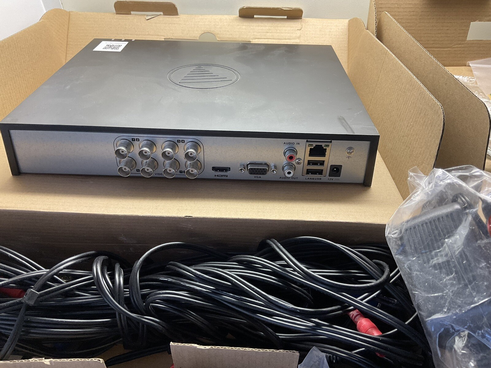 Swann HD Professional Security System720P Opened Box 500GB 7 Cameras