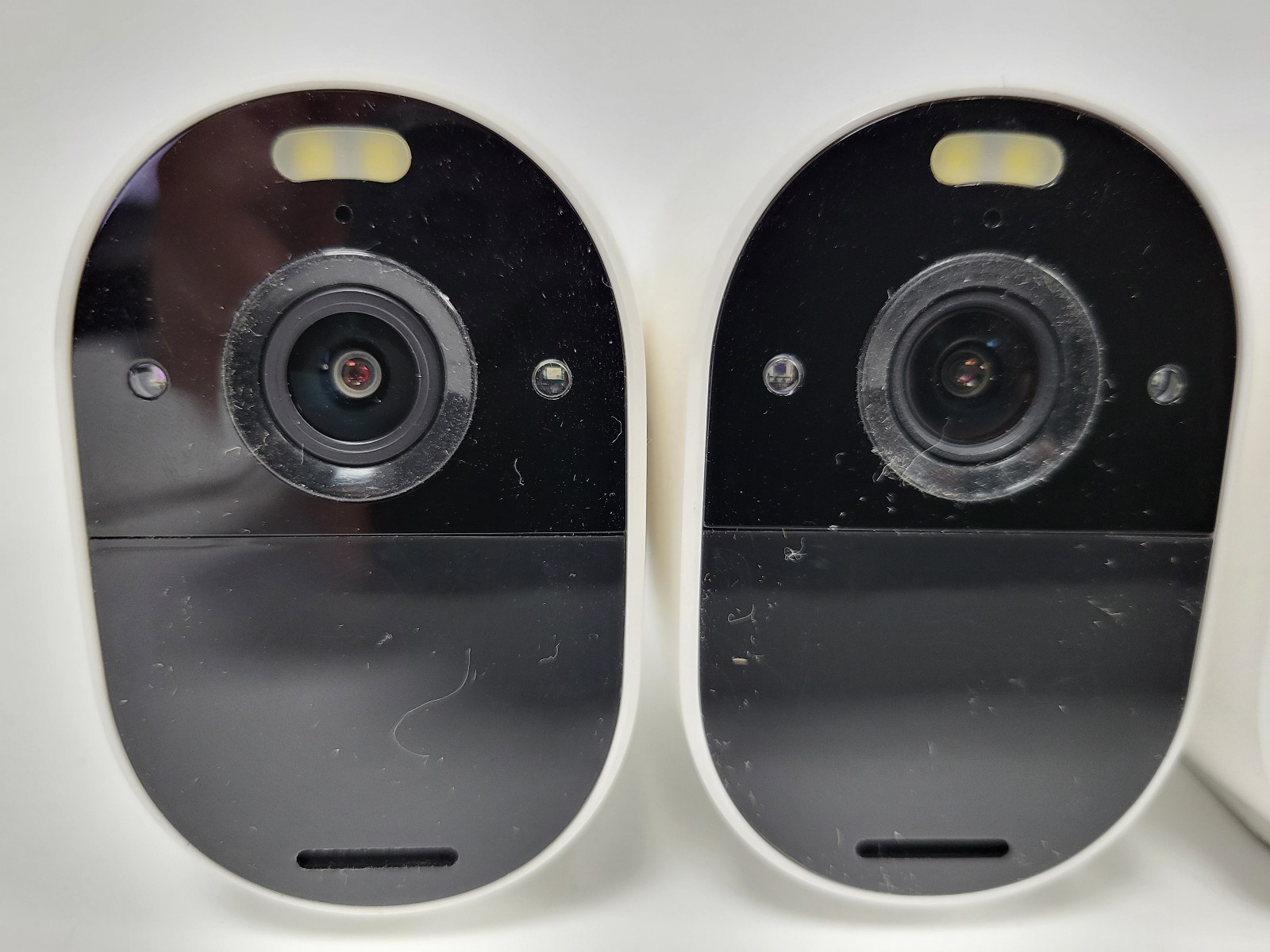 Lot of 4 Arlo VMC2030 Essential Spotlight Camera Parts (LED Light, Untested)