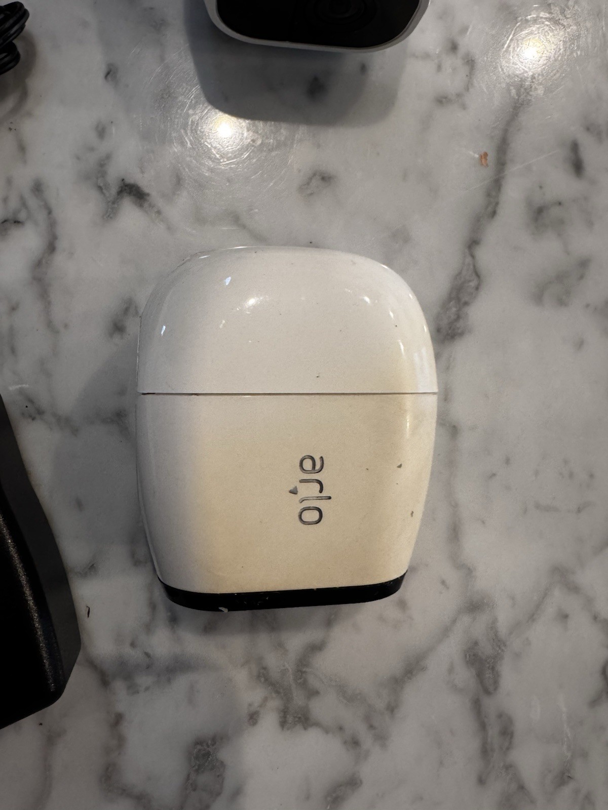 ARLO PRO 2 HD Security system 2 X Cameras Upgraded Base station