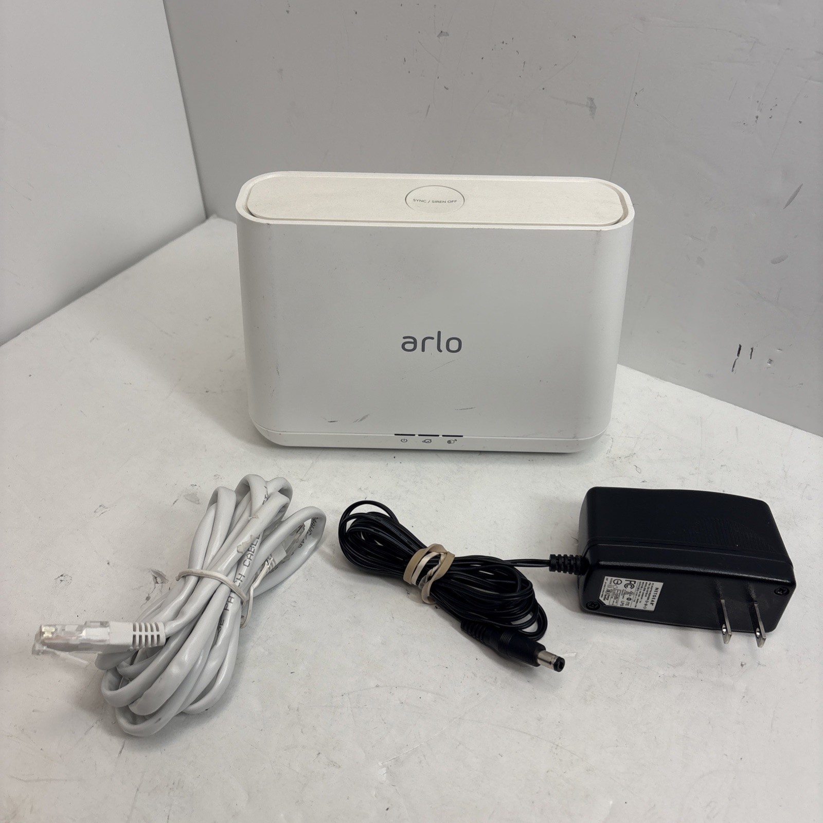 NetGear Arlo Pro Security Base Station VMB4000 with Power Supply And Cable.