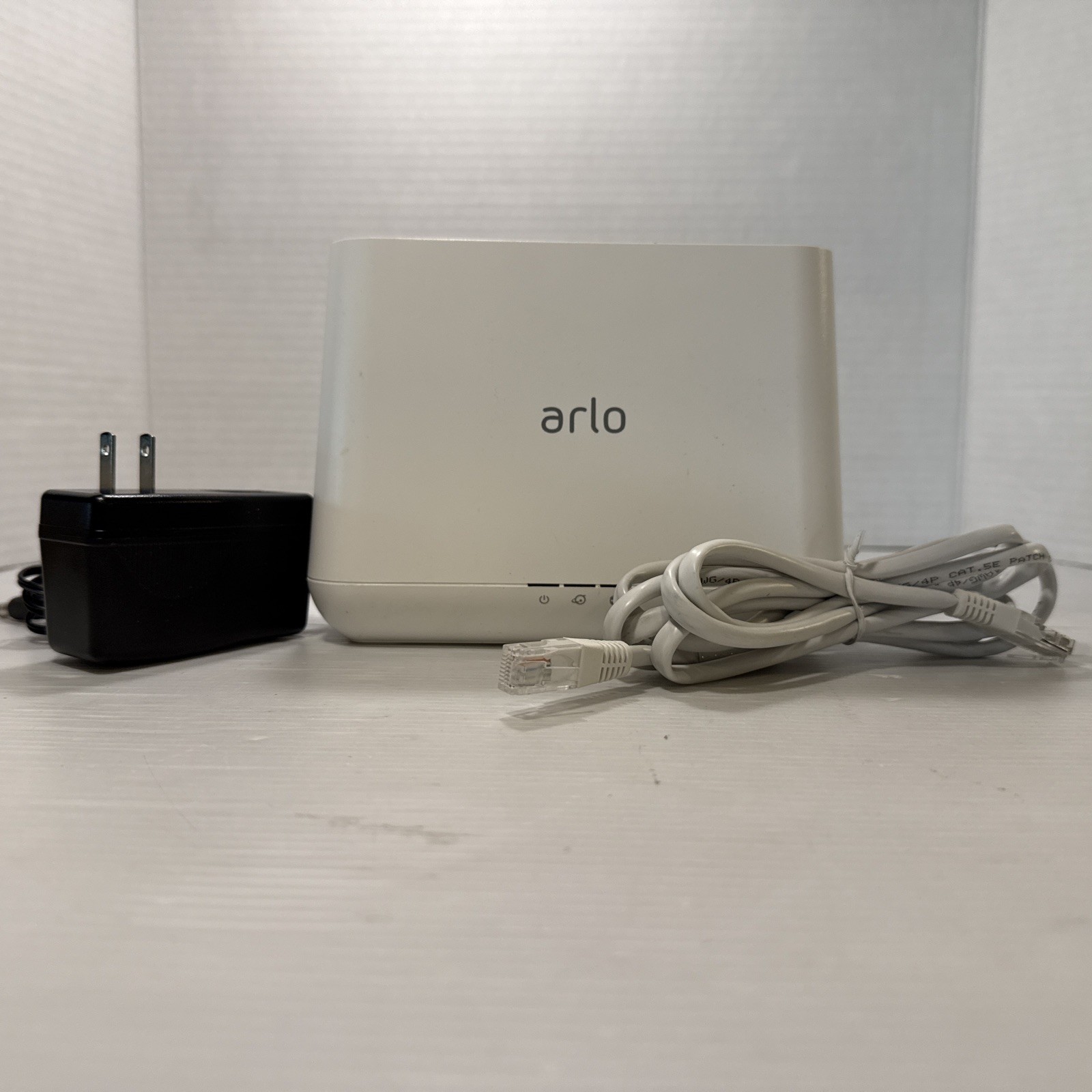 Netgear Arlo Pro VMB4000 Wireless Security Camera Base Station w/ AC Adapter