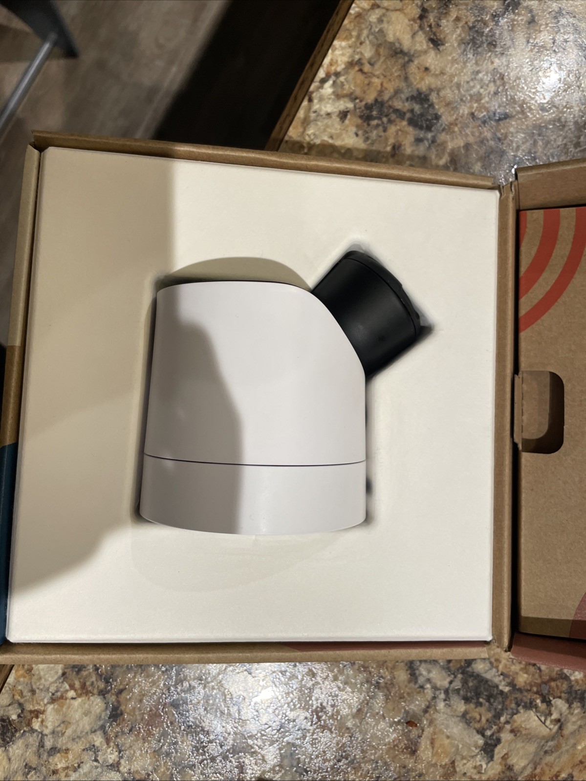 SimpliSafe Security System with Indoor/Outdoor Cameras