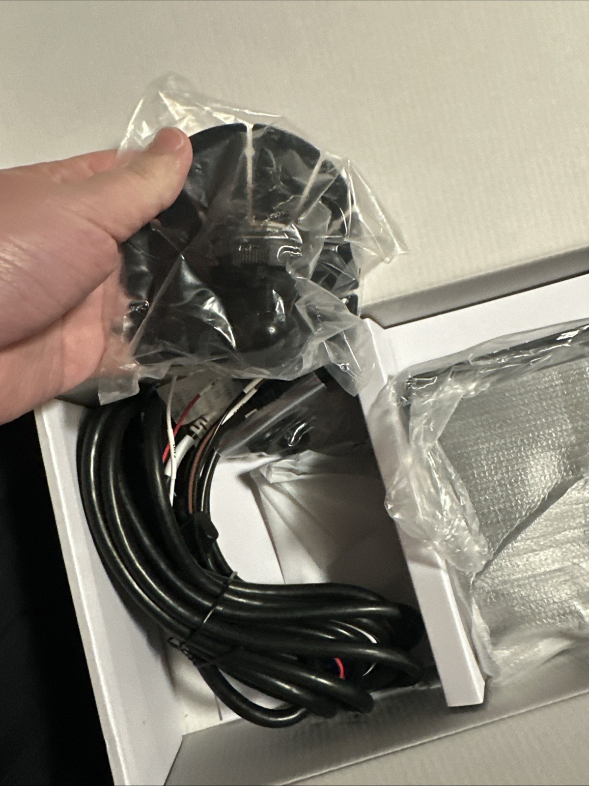 Brand New In Box PROVISION 5 HD 3-Channel Monitor Security System