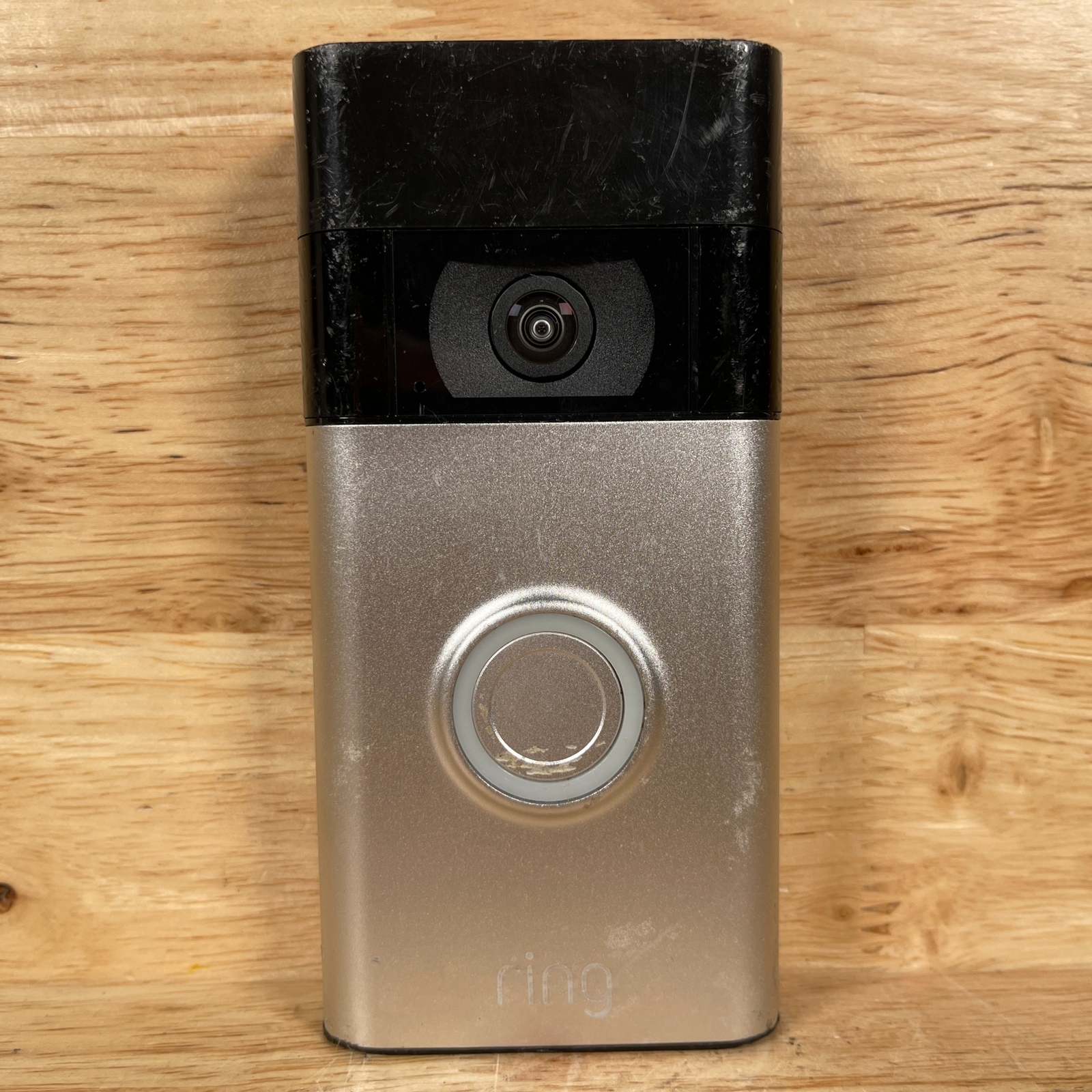 Ring 2nd Generation 5UM5E5 Silver Night Vision 2-Way Talk 1080p Video Door Bell