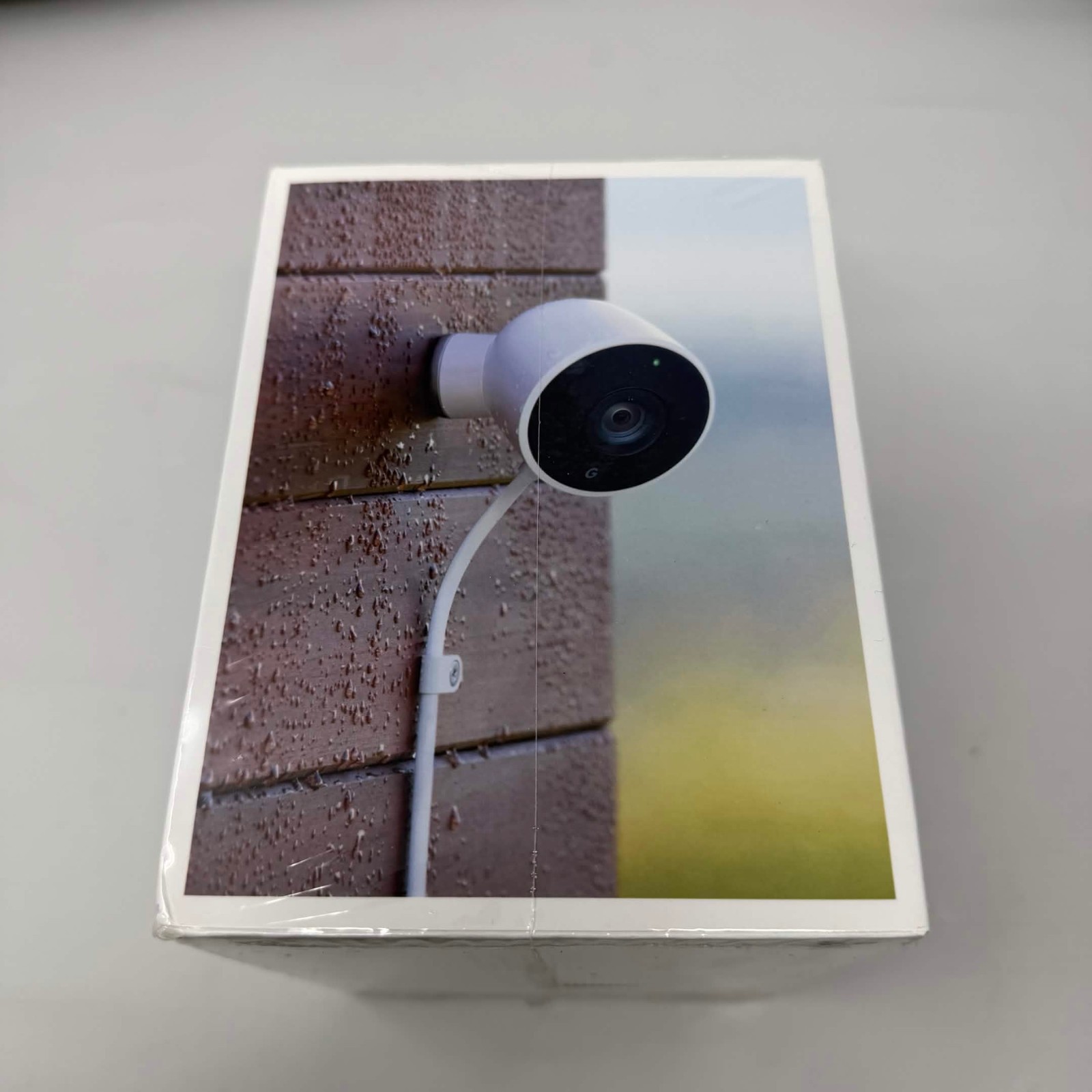NEW SEALED Google Nest Cam Outdoor 1st Gen A0033 NC2100ES