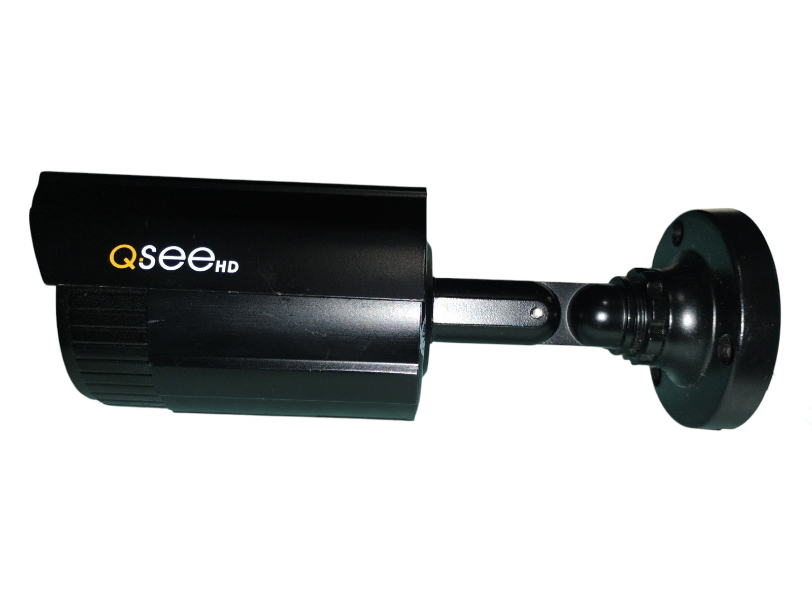 Q-See QTH8053B 1080p Bullet Camera with Cable & 100ft Night Vision