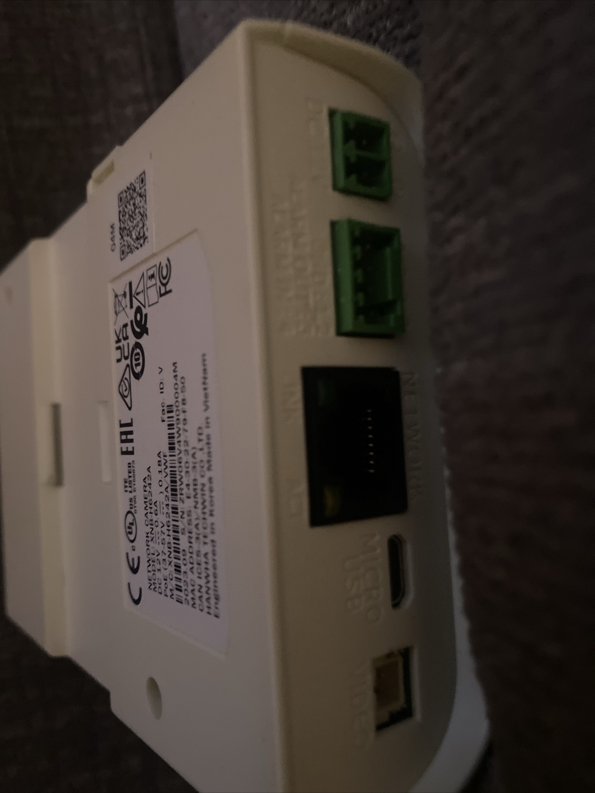 Hanwha Techwin Wisenet XNB-H6242A Network Converter Box