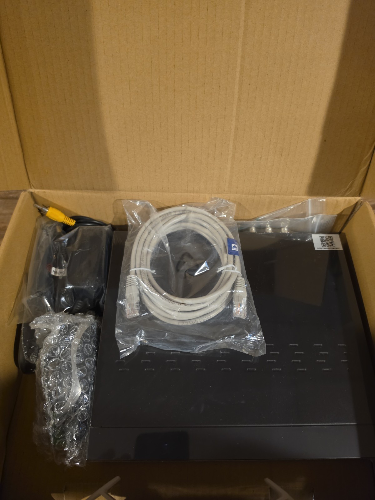 Defender Sentinel PRO 4 CH Smart Security DVR