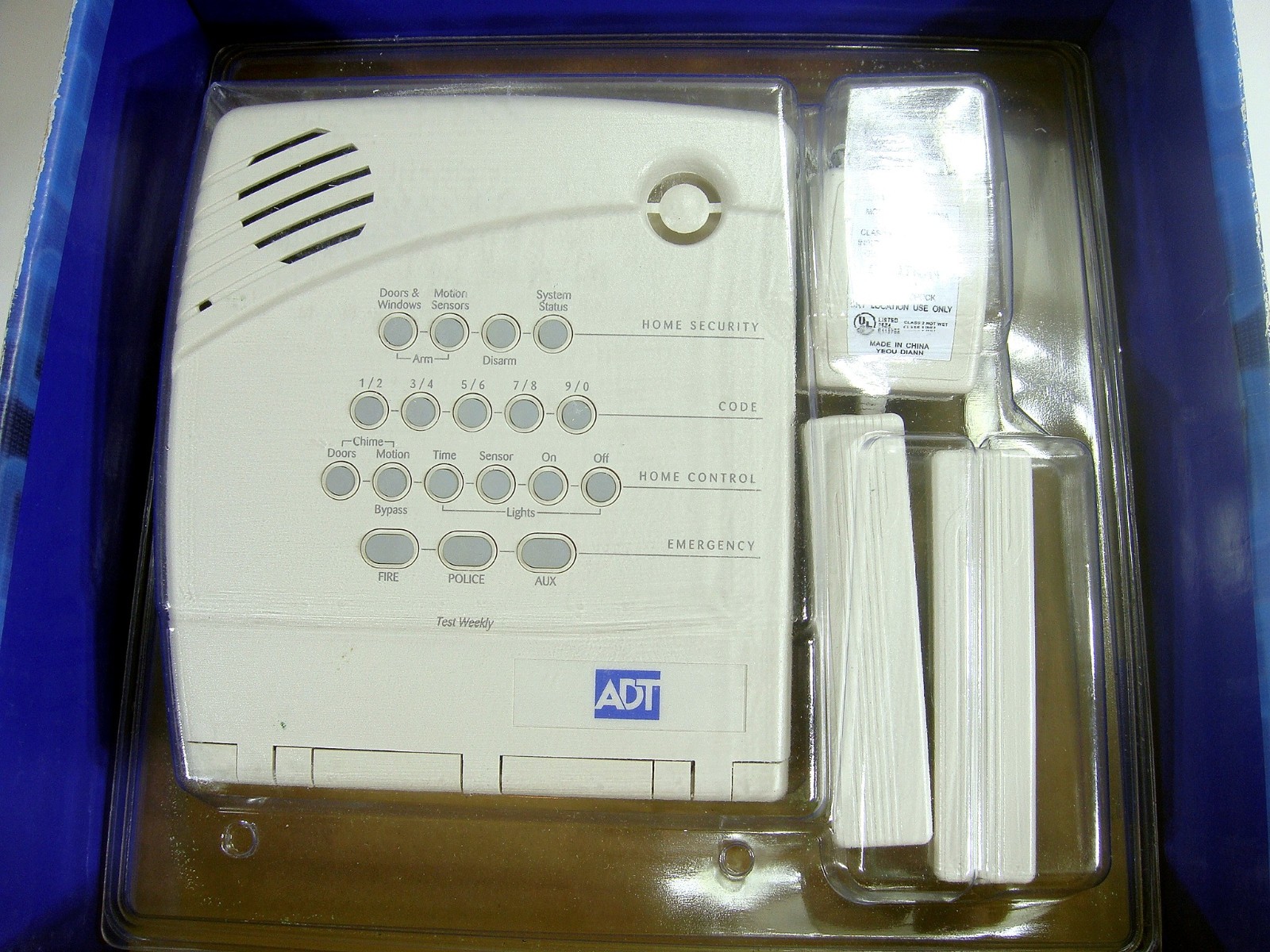 ADT Do It Yourself Wireless Security System Professional Series Basic Set