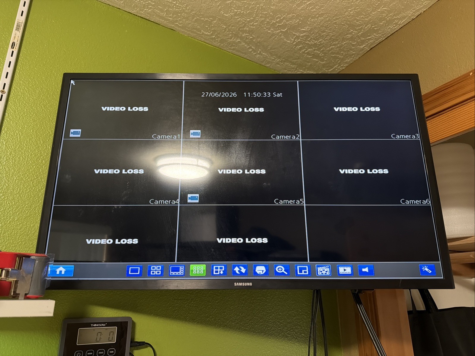 Swann Pro 4-8Ch-DVR SWDVR-83000H 500GB HD Box Only For Parts/Repair