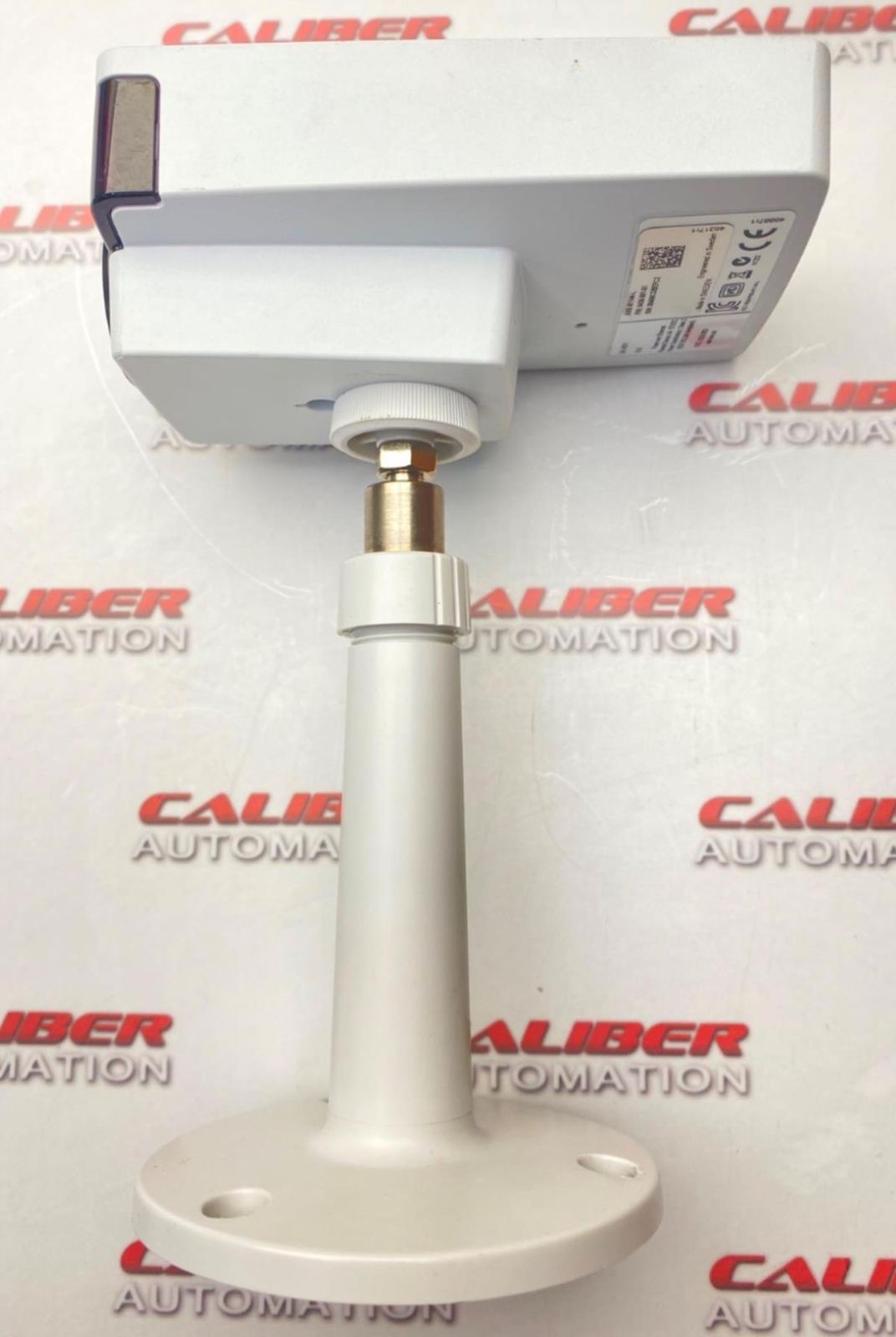 AXIS M1144-L Security Camera /Stand (USED)