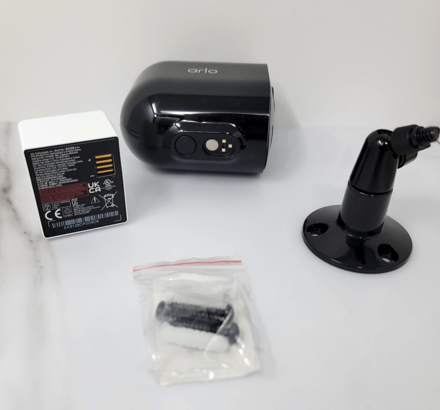 Arlo Ultra 2 4K VMC5040 Wireless Add On Security Camera Battery & Mount BLACK