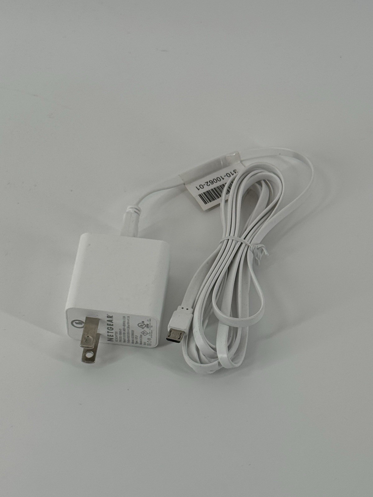 Genuine OEM Netgear Cable & USB 310-10065-01 AD2085320