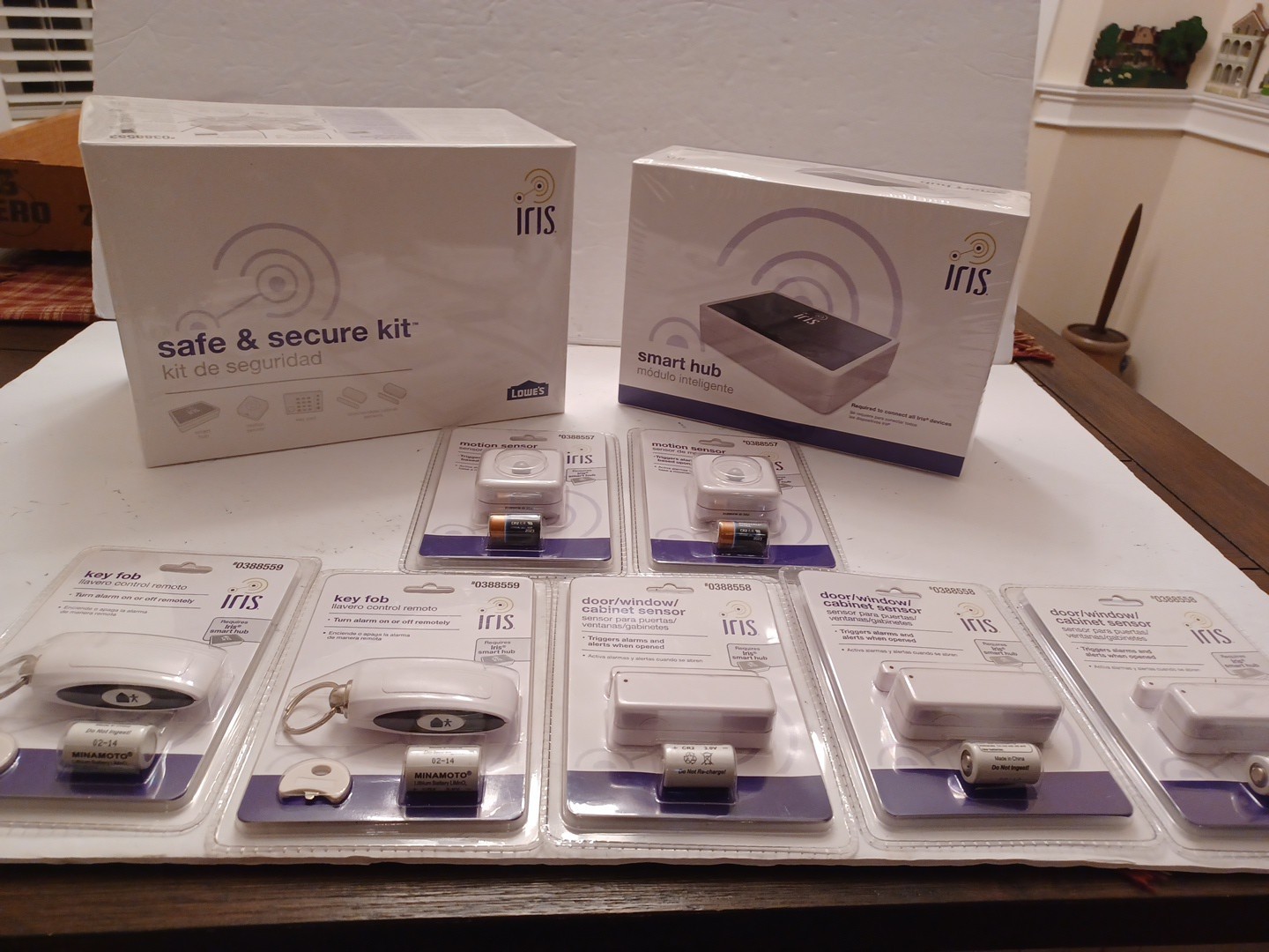 IRIS SAFE & SECURE COMPLETE #0388553 HOME SECURITY MANAGE SYSTEM NEW IN BOXES