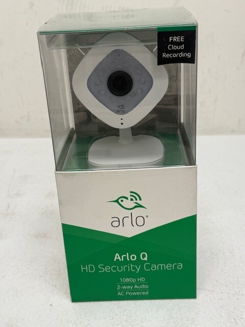 Arlo Q VMC3040-100NAS 1080p HD Wireless Security Camera with Audio Indoor
