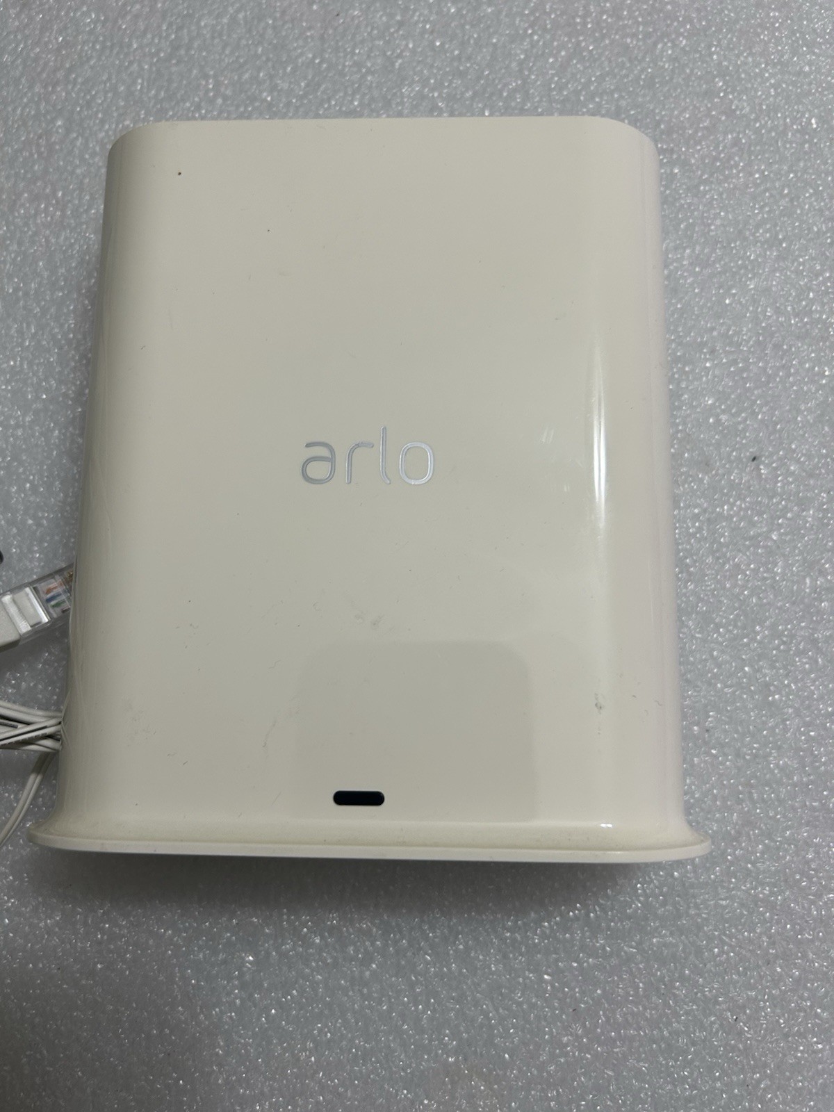 Netgear Arlo Ultra VMB4540 Smart Hub Base Station With Power Cord (No Cameras)