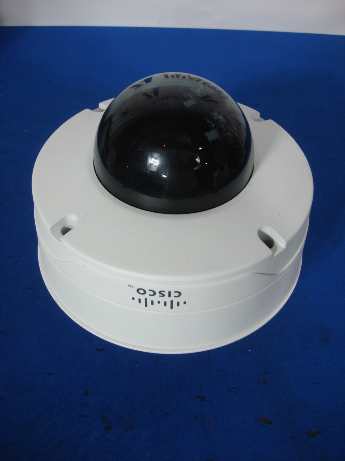 Lot of 2 Cisco CIVS-IPC-7030E Video Surveillance 7030 IP Camera 74-12681-01 D0