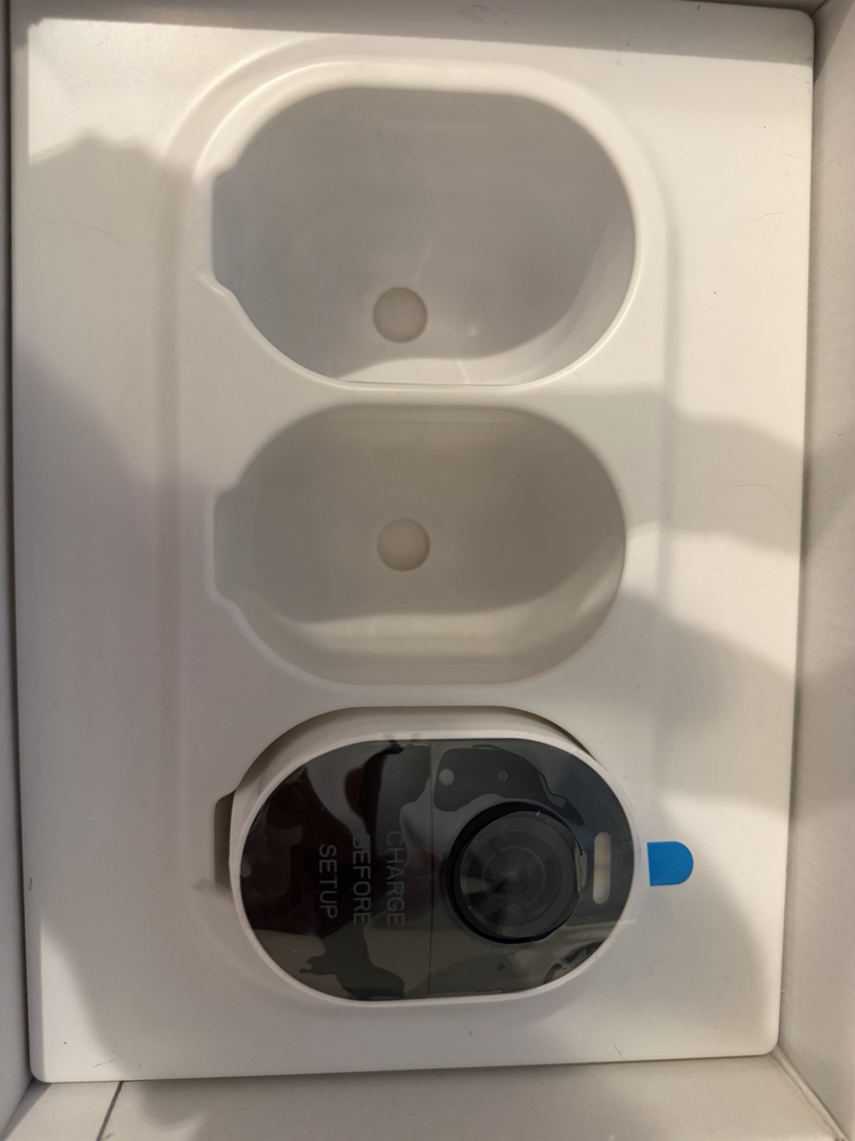 *READ DESCRIPTION* Arlo Ultra 3rd Gen 4K Security Camera + SmartHub