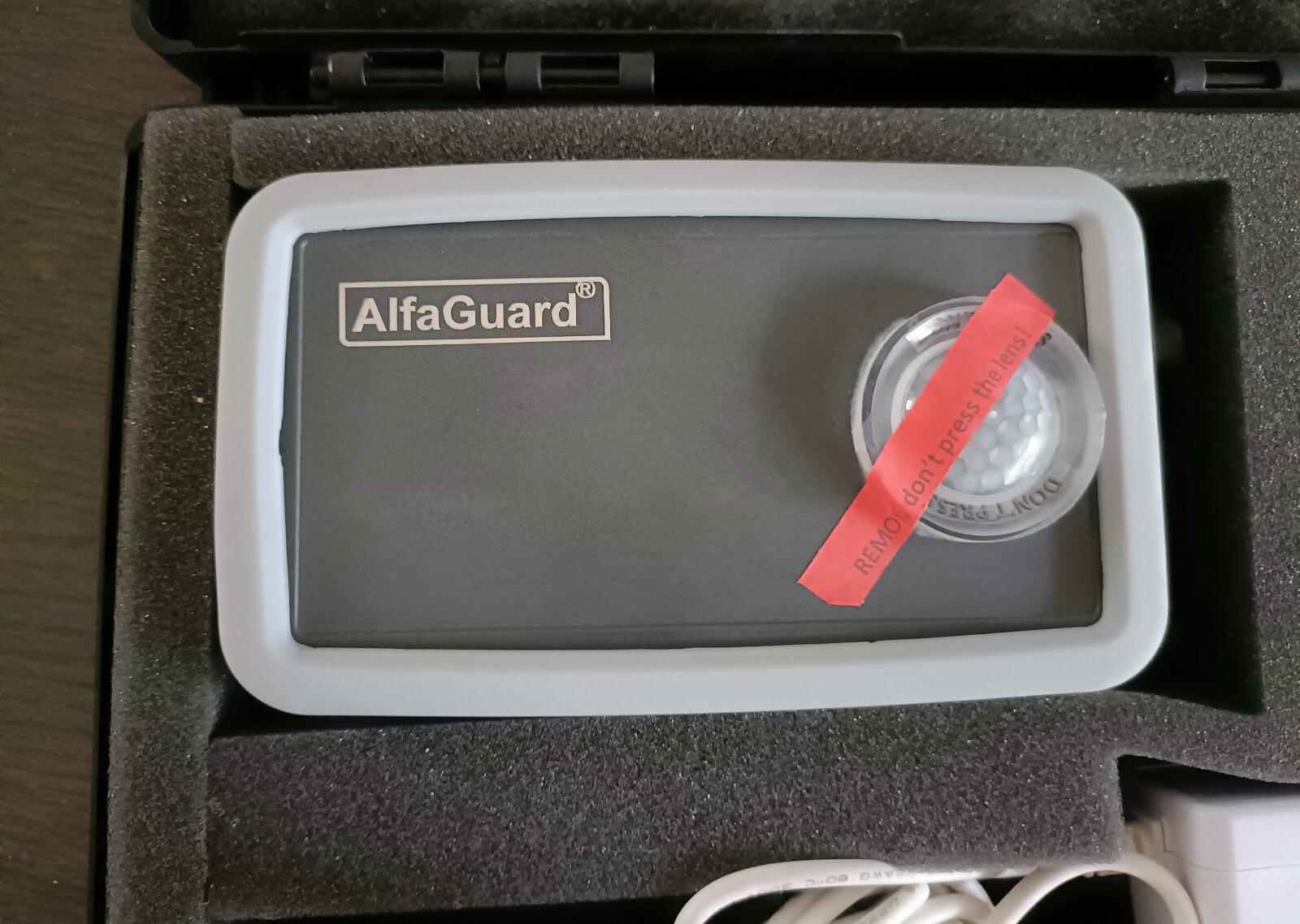 Optosafe Alphaguard mobile GSM alarm system / GPS tracker, via app or SMS NEW !