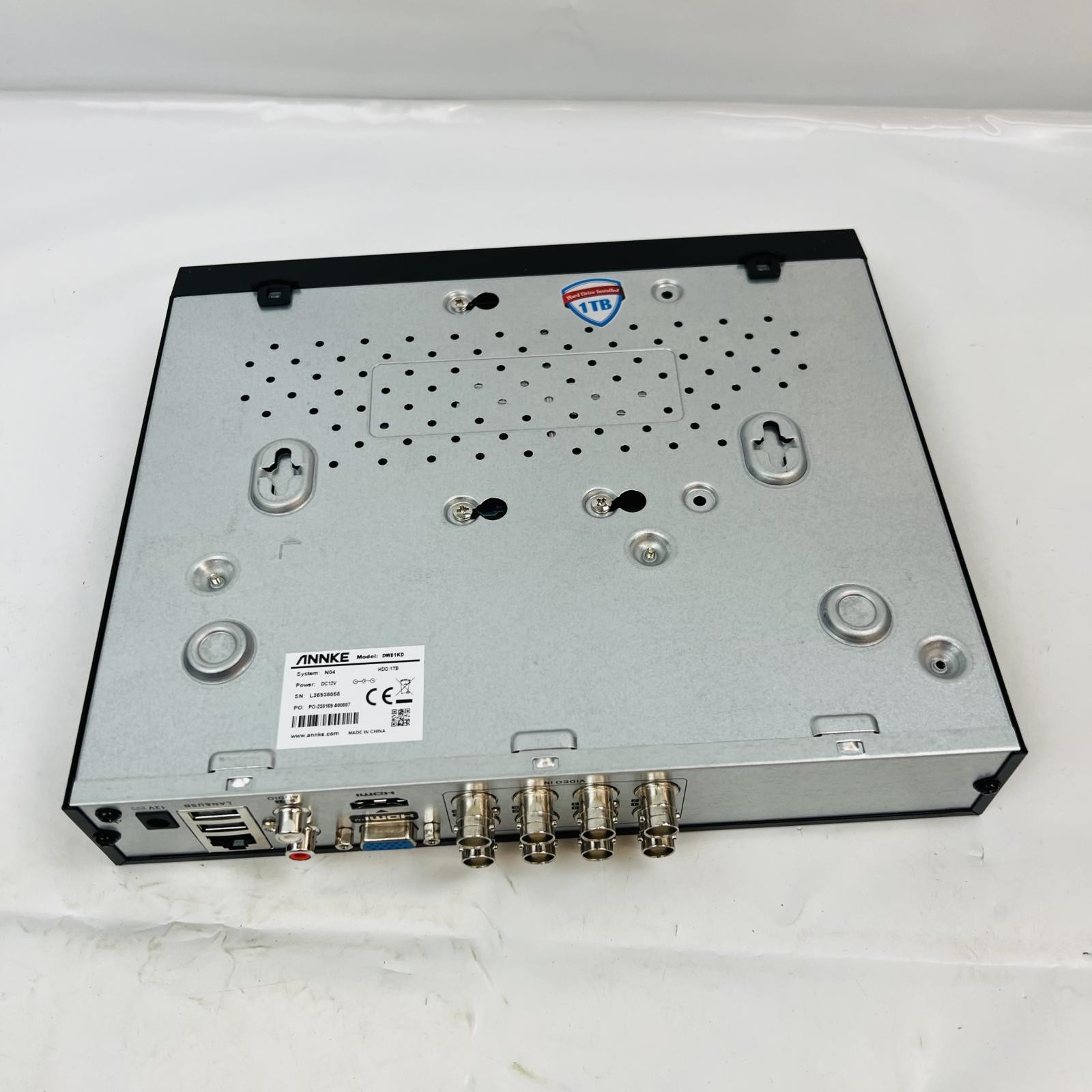 Annke Dw81kd Network Video Recorder with 8 Cameras