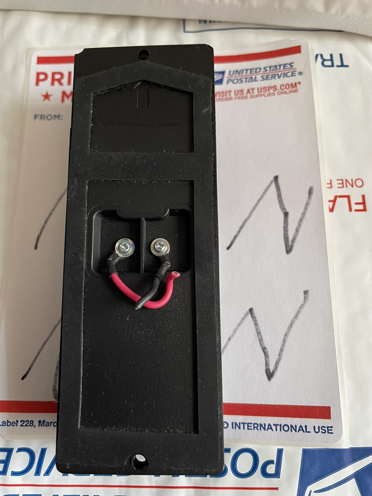 Interlogix RS-3240 Doorbell Camera 14.4W 0.6A 16-24VAC – Black