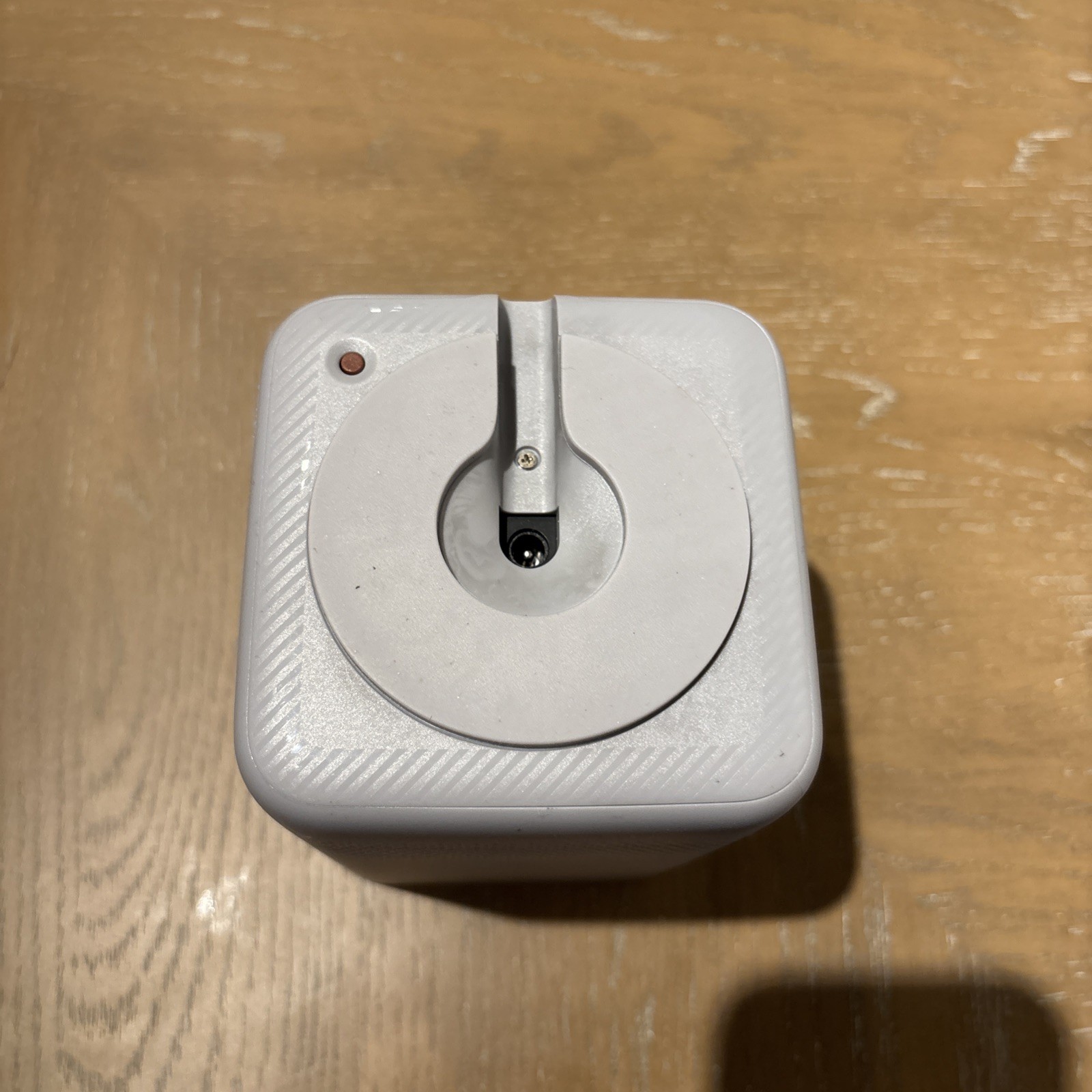 Blue by ADT Smart Home Hub Pearl Gray S40lr1-01 (Read Description)