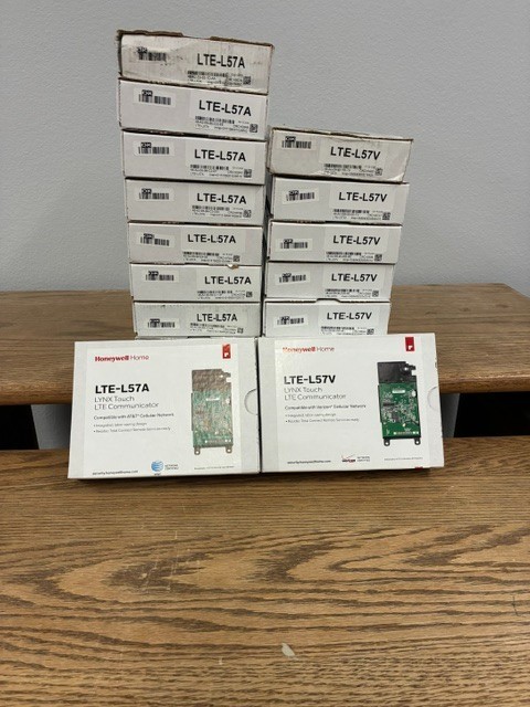 Honeywell LTE-L57A Lynx Touch Verizon LTE Communicator For L5210 & L7000 / New