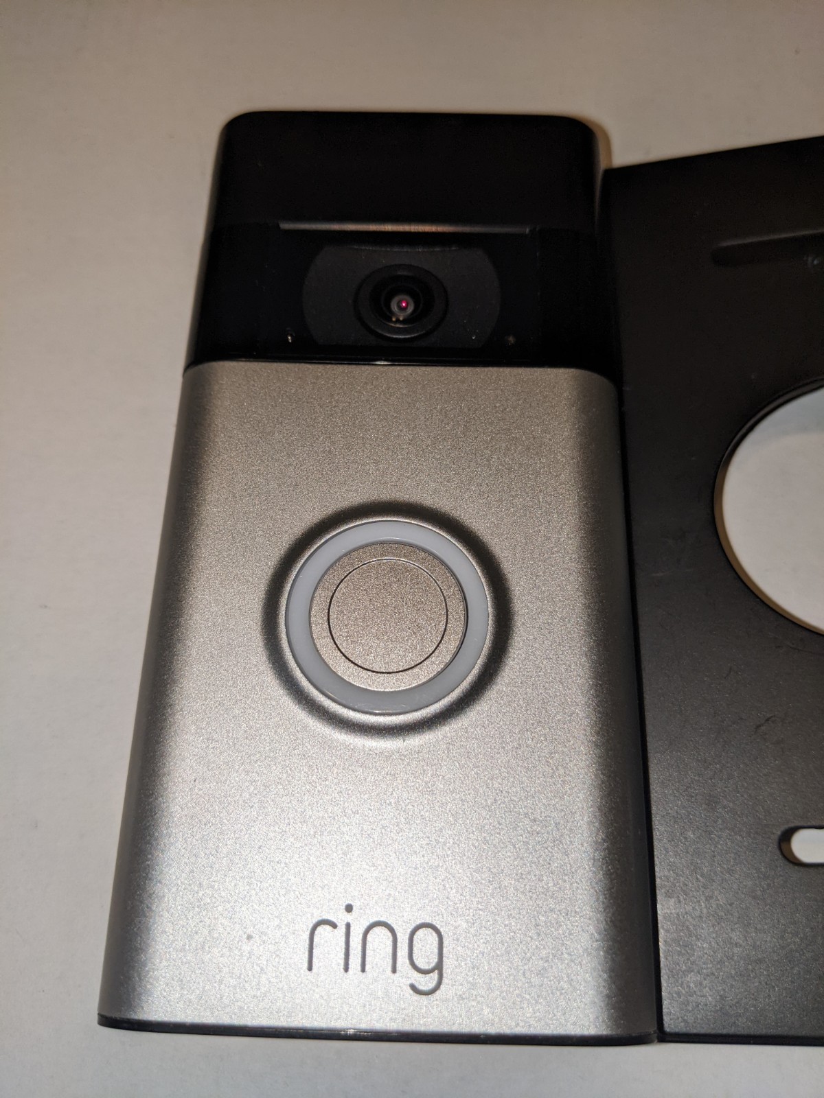 Ring 2nd Generation Silver 2-Way Talk 1080p Video Door Bell & & 20 Degrees Mount