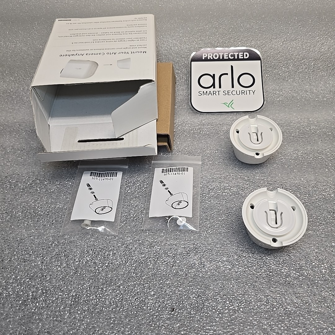 Arlo Magnetic Wall Mounts Set of 2 for Ultra, Ultra 2 Pro 3 & Pro 4 Unused.