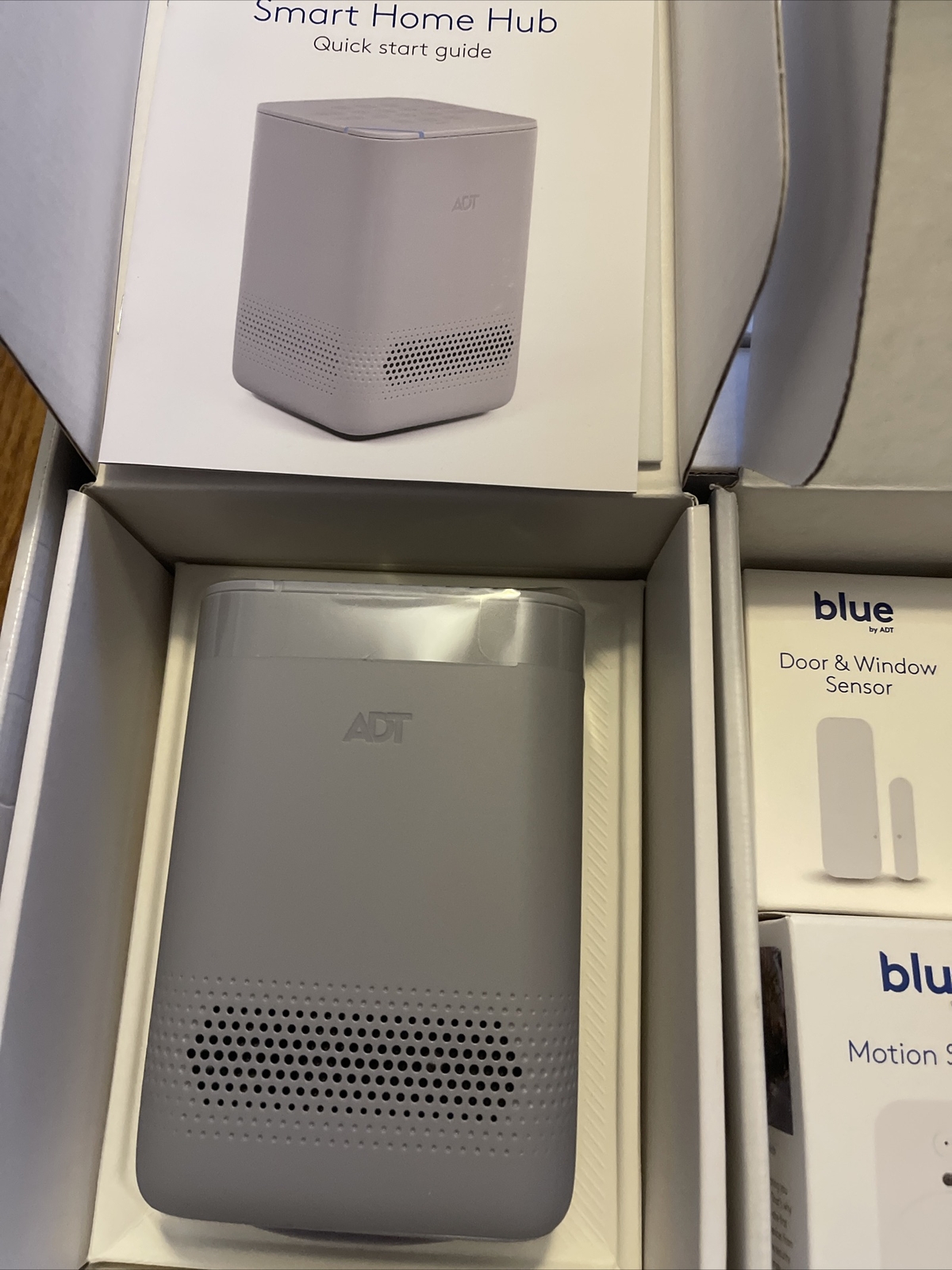 Blue by ADT Home Security System Set. Smart Hub, 4 Door/Window Sensors, 1 Motion