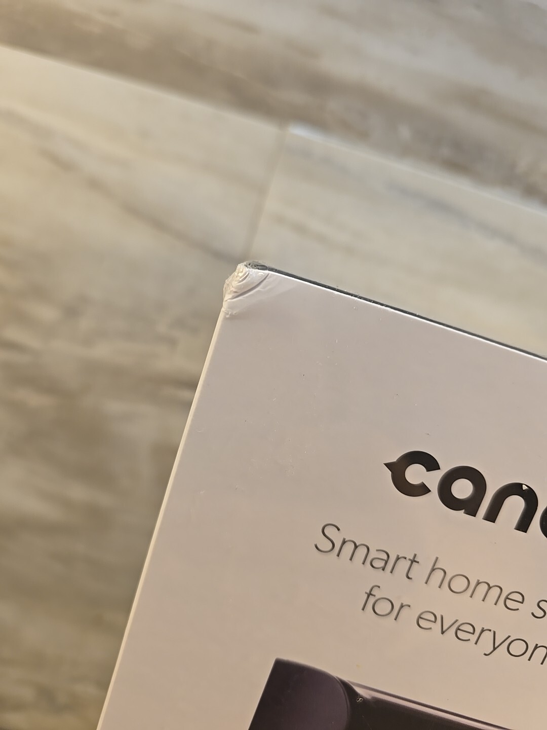 Canary All-in-One Home Security Device – Black