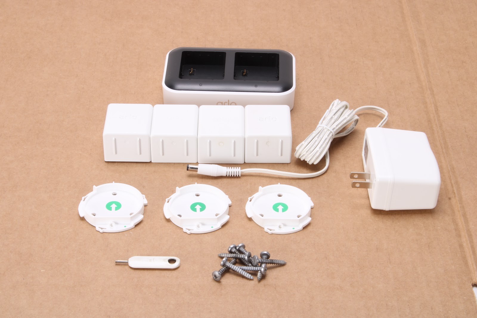 Arlo VMC4350P-1BYNAS Pro 4 Spotlight Camera Security Bundle With Accessories