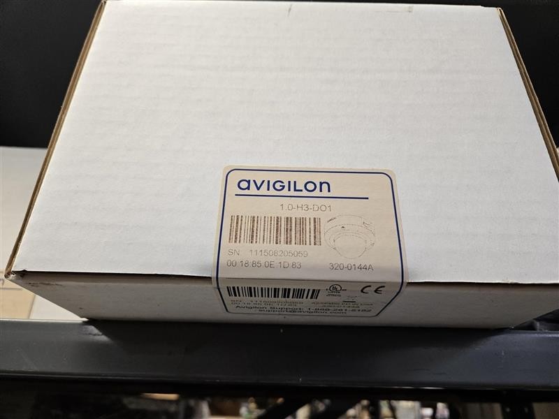 Avigilon 1.0-H3-DO1-IR 1.0MP IP H.264 Outdoor Dome Camera 1280 x 720 Day Night