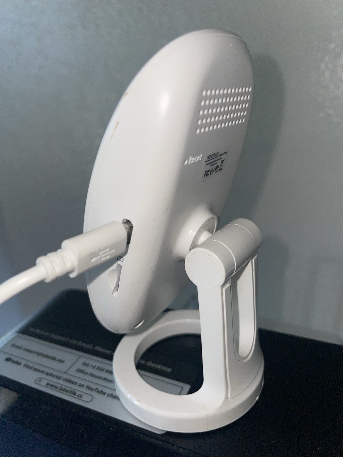 Vivitar Home Security Camera Wi-Fi Cam White IPC113-WHT Full HD 1080p Resolution