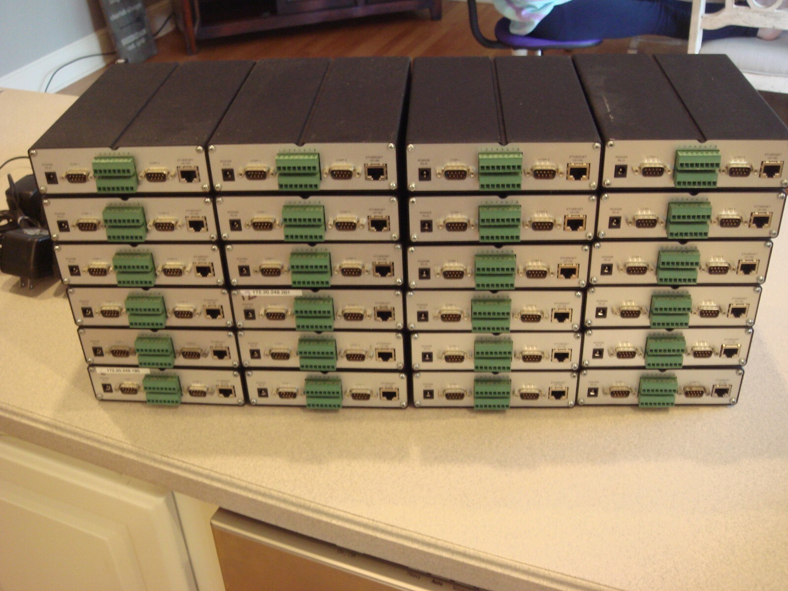 Axis 2401 Video Server Tested complete with power cord 0103-011-01NTSC FREE SHIP