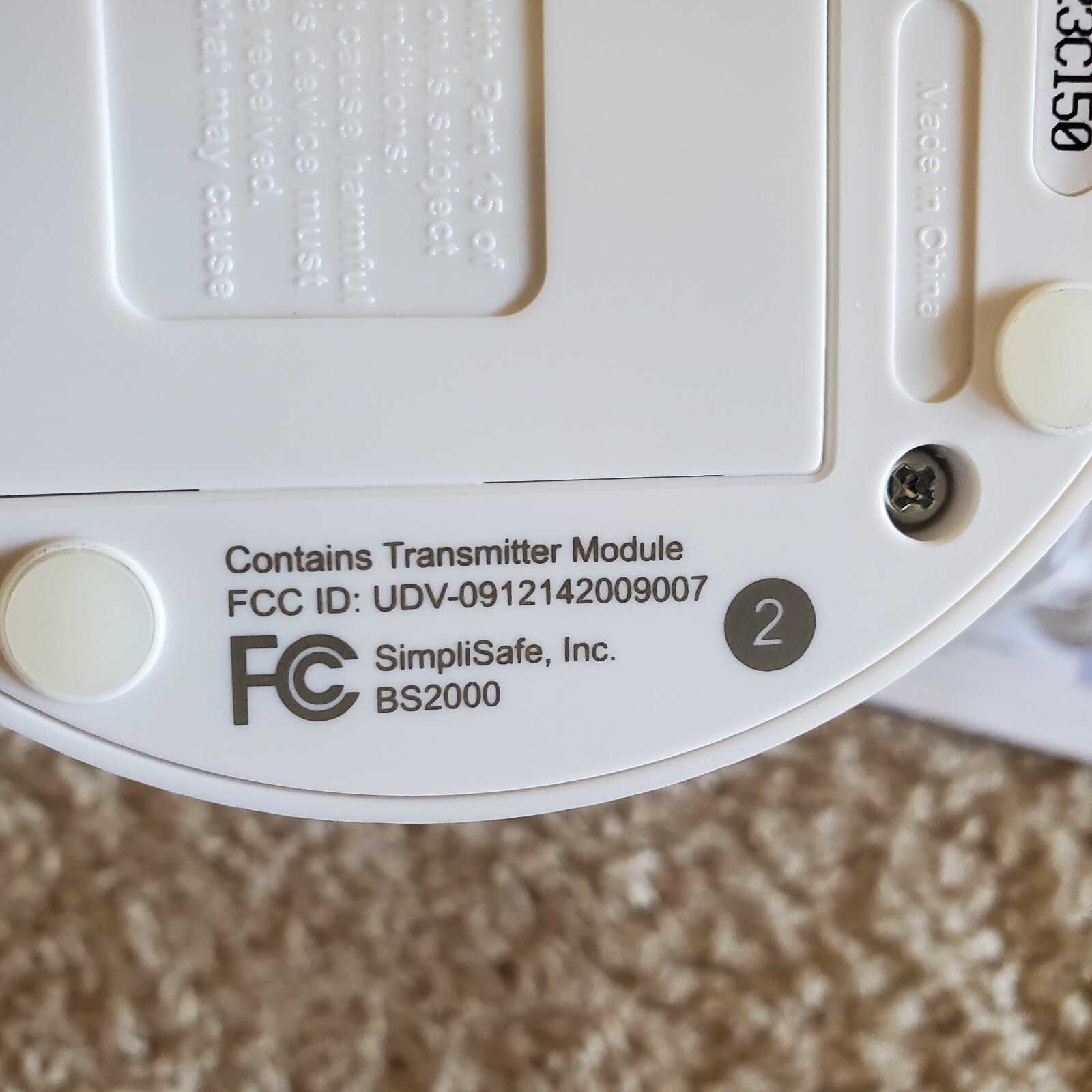 SimpliSafe White 10 1/2″ Base Station Transmitter Module BS1000 With Charger