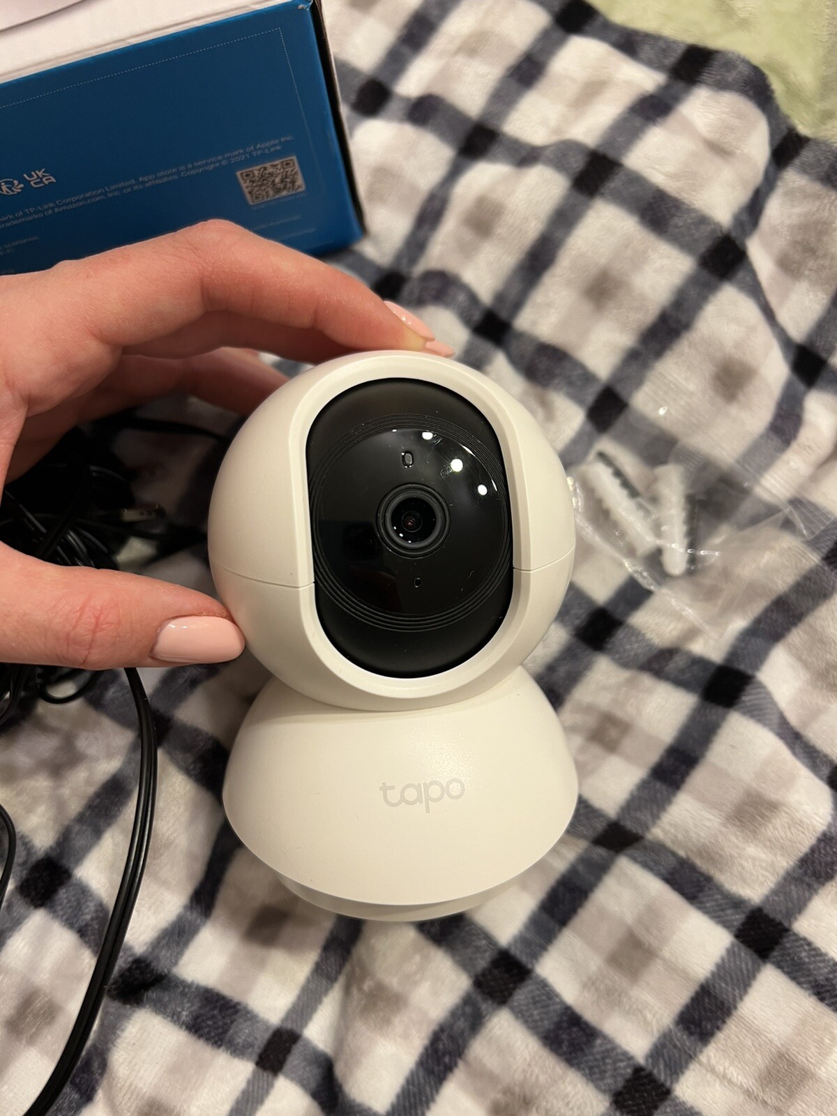 TP Link Tapo C200 Pan/Tilt Home Security WiFi Camera 1080P. White