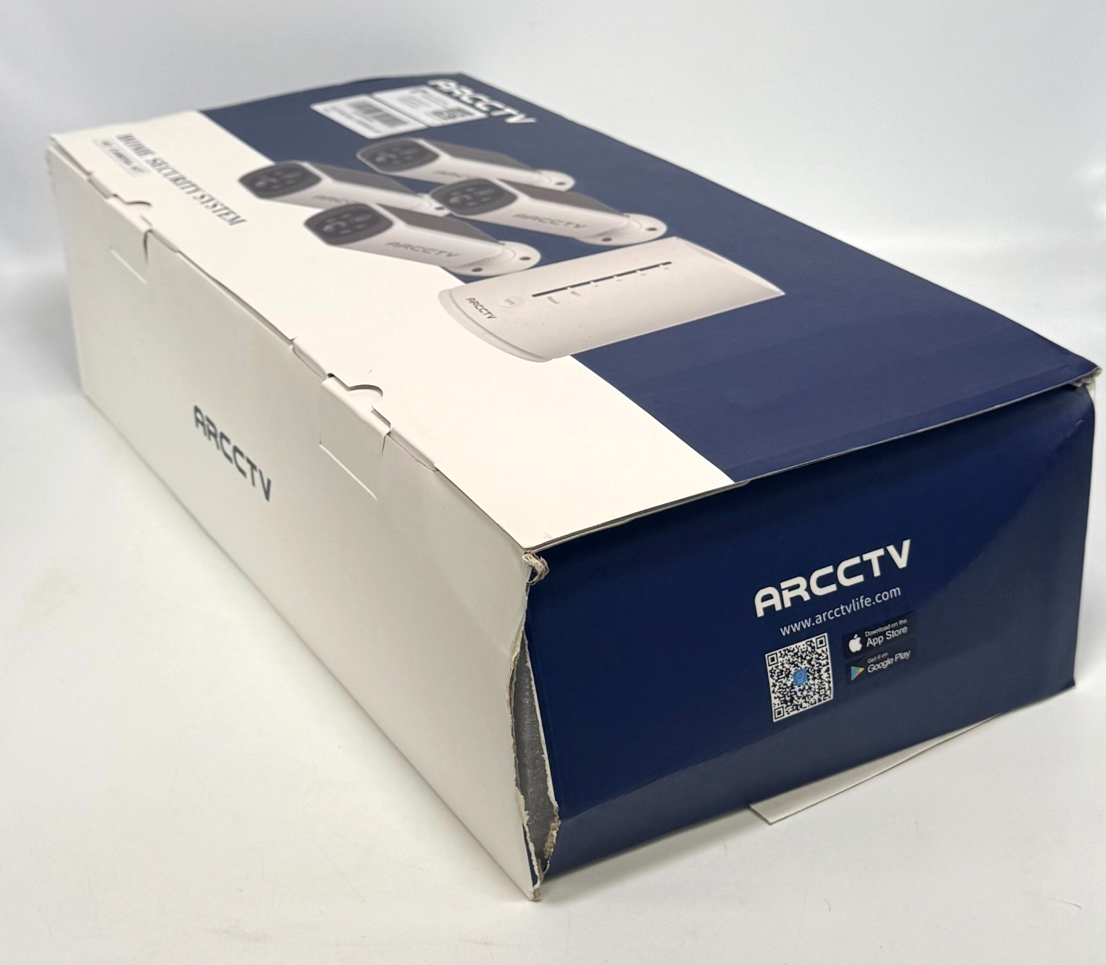 4 Pack ARCCTV Solar Security Cameras Wireless Outdoor – C3 *NEW Damaged Box*