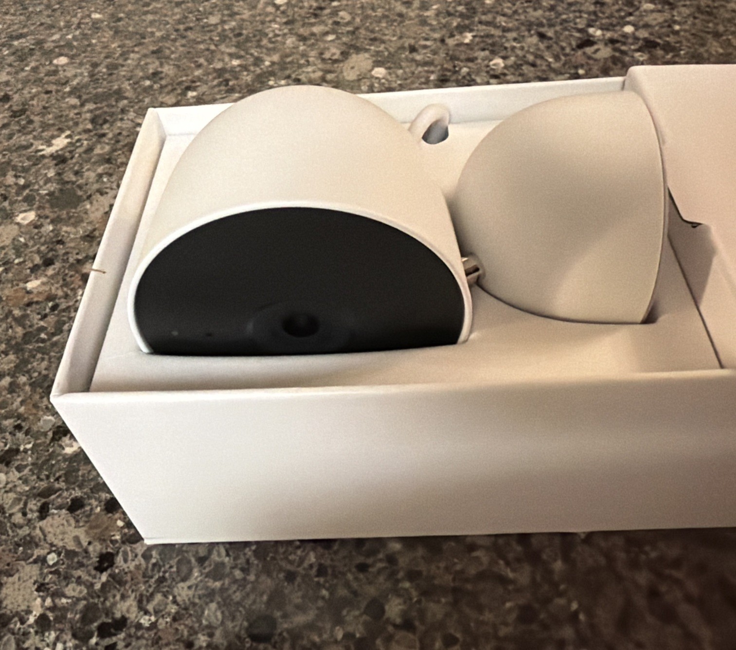 Google Nest Cam 2nd Gen Wired 1080p Indoor Home Security Camera White New in Box