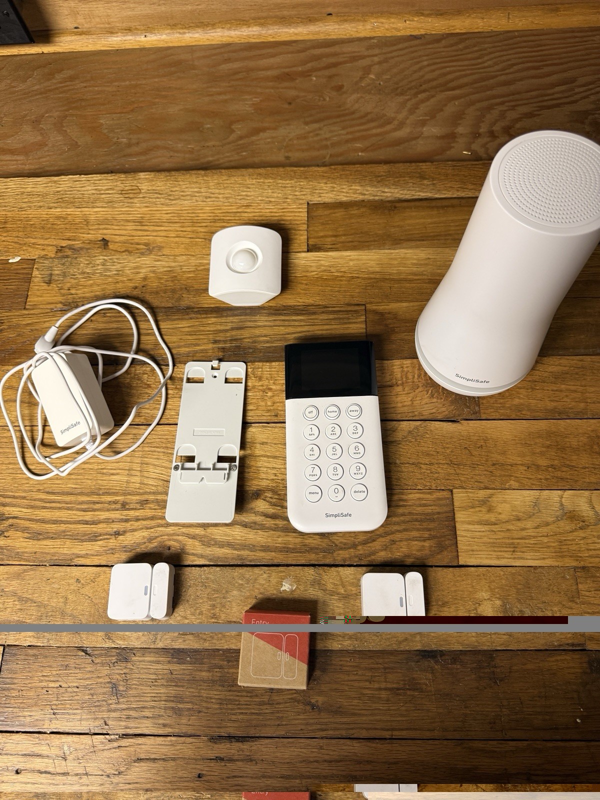 SimpliSafe Home Security System Base Station Keypad Motion and 3 Entry Sensors