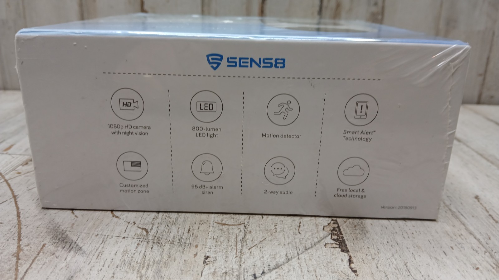 SENS8 Home Security Light Camera WiFi Motion Sensor Speaker & Siren