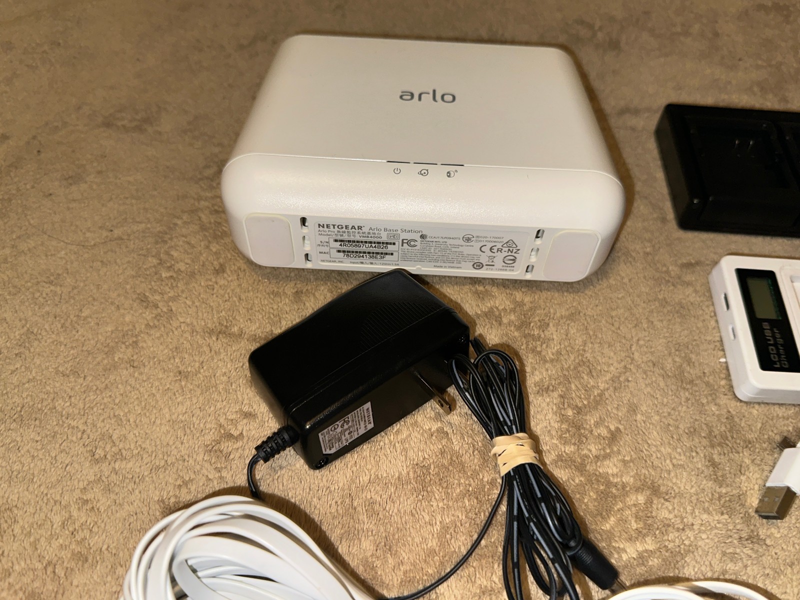 Arlo Pro (5) Cameras VMC4030 Security Bundle w/VMB4000 & Batteries