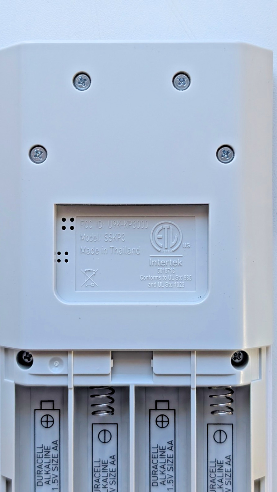 SimpliSafe Home Security System Touch Keypad Remote White Model SSKP3
