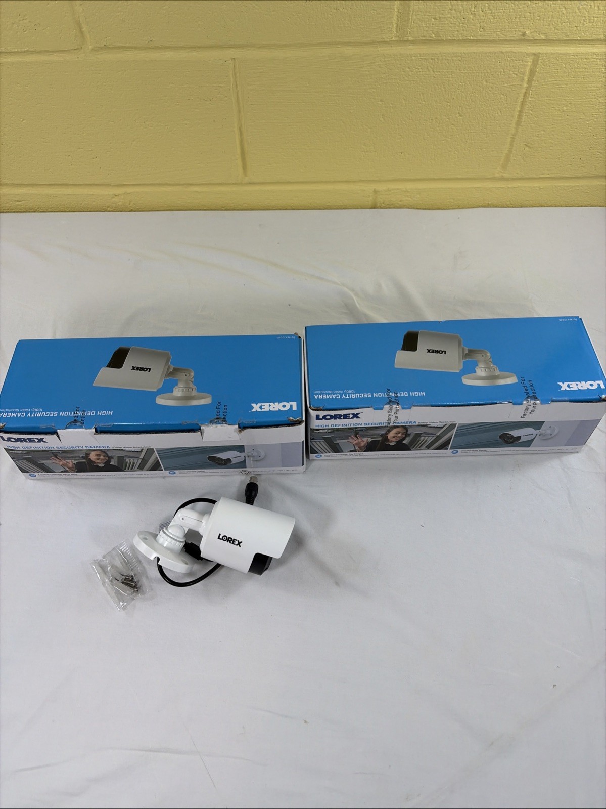 LOREX LBV2531U-C 1080p HD MPX IR Bullet Security Camera Night Vision 2 pack