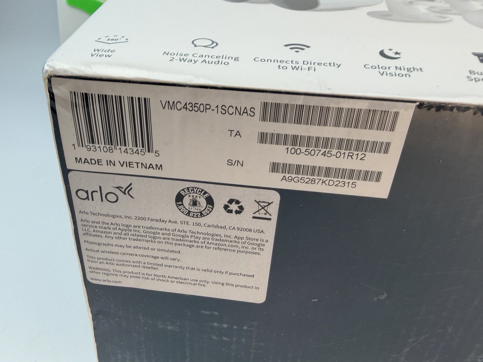 New! Arlo Pro 4 3-Cam Kit with Bonus Solar Panel – White – New