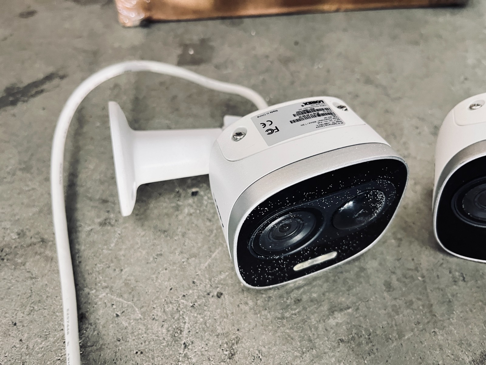 LOREX Surveillance LNB8105X-C Deterrence – WHITE IP 12VDC POE 8MP Bullet Camera