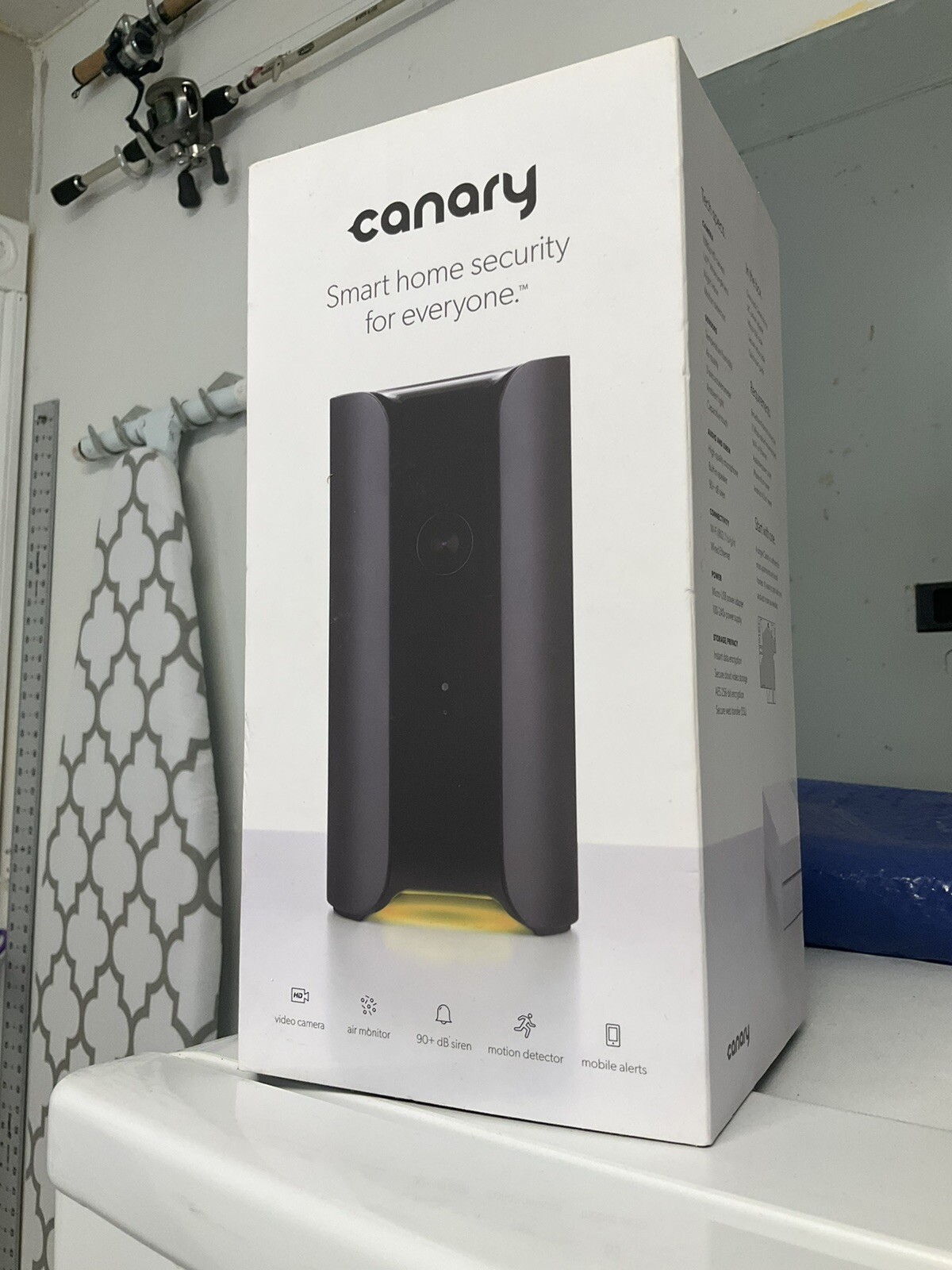 Canary All-in-One Home Security Device – Black