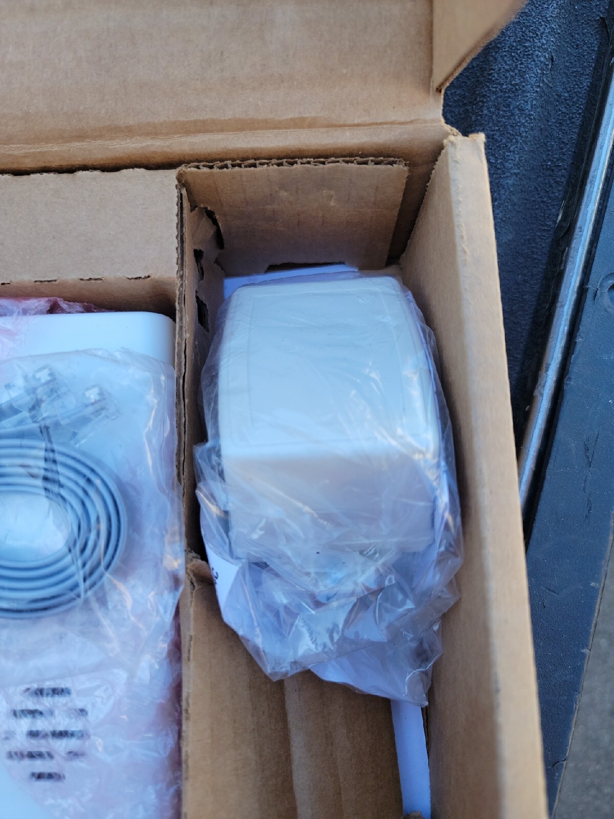 INTERLOGIX 80-632-3N-XT SIMON XT Starter Pkg A1 w/o X10 OPEN BOX
