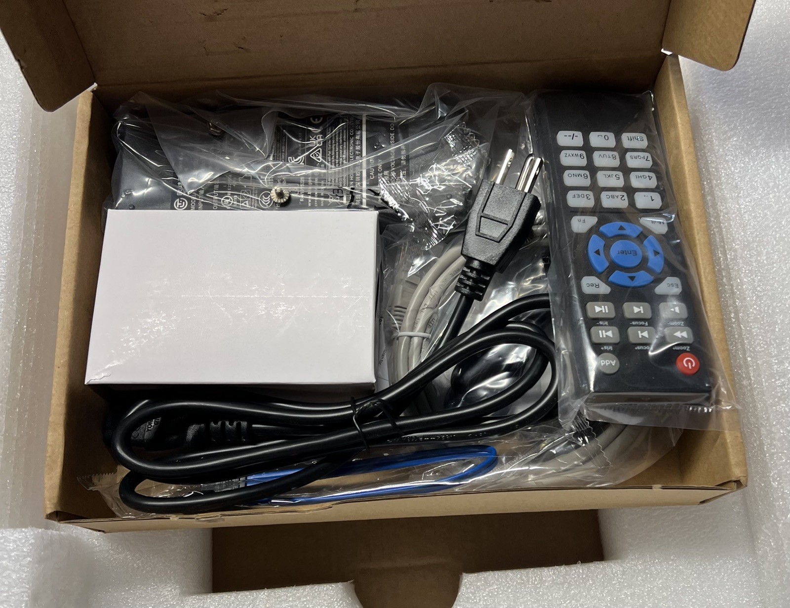 Honeywell HEN04123V Performance Series IP Embedded 4-CH NVR 2TB NEW