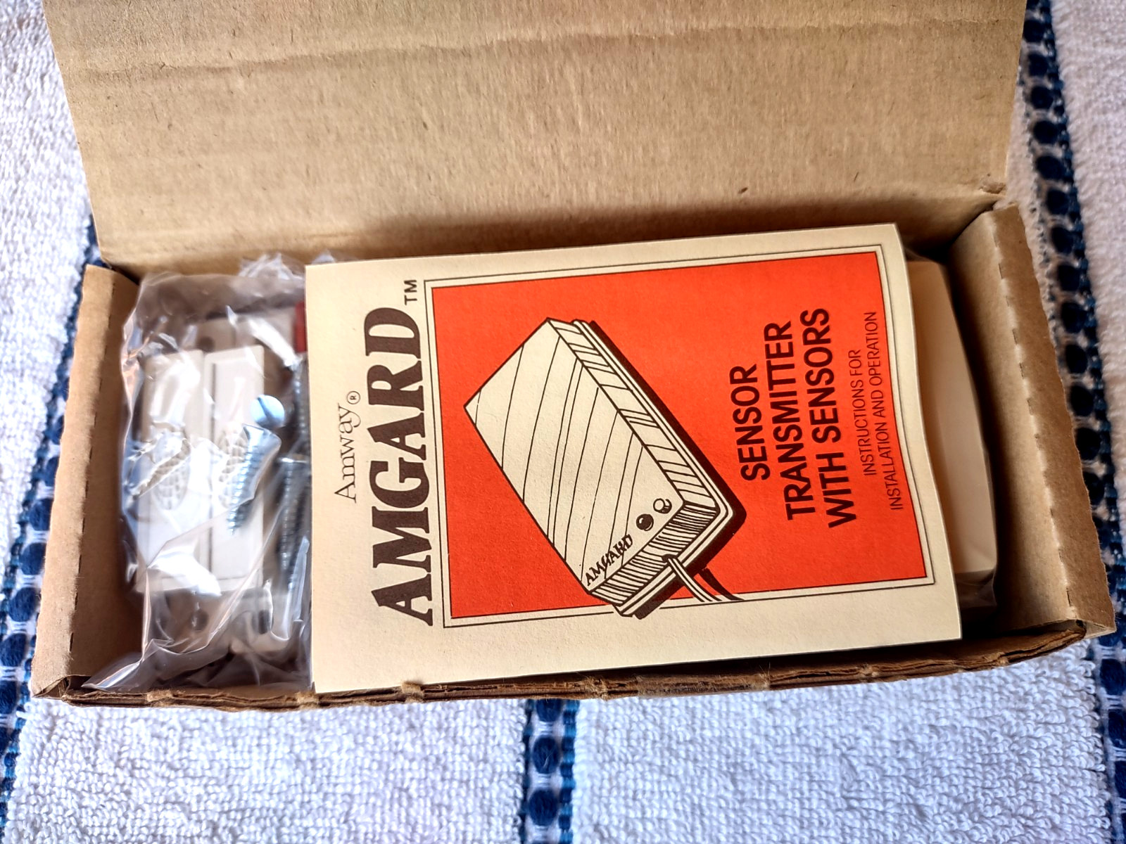 NEW Vtg Amway Amgard Perimeter Alarm System Sensor Transmitter E-8904 NOB